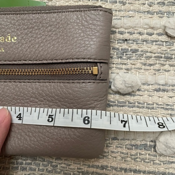 Kate Spade wallet with wristband NWT - Picture 5 of 6